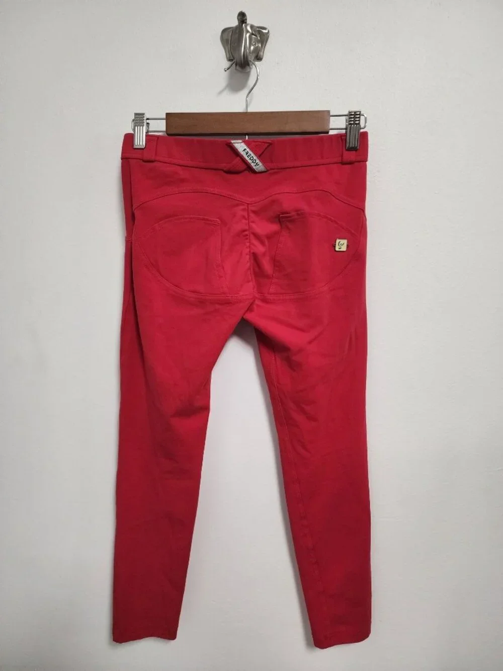 Freddy WRUP red core mid rise ankle pants S/4 - Picture 3 of 6